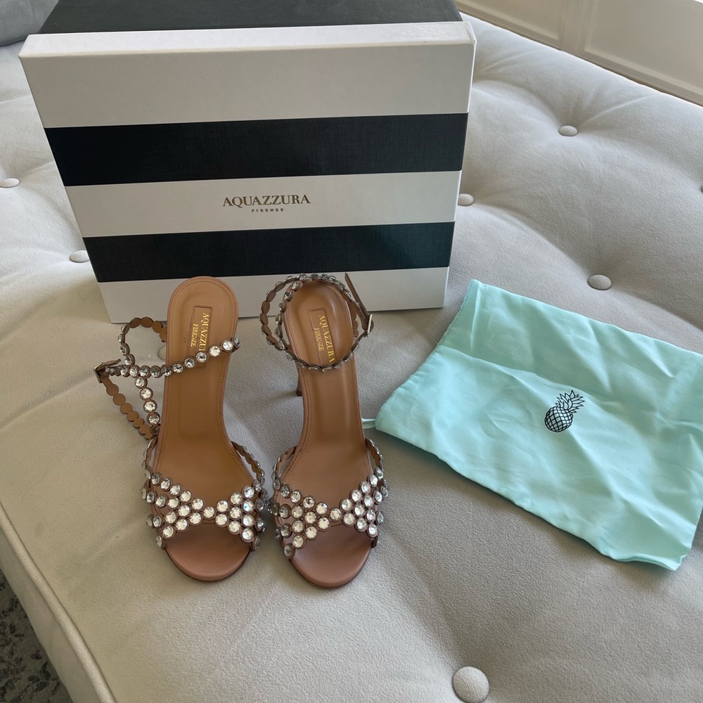 The famous Aquazzura Tequila sandal! natural size 36